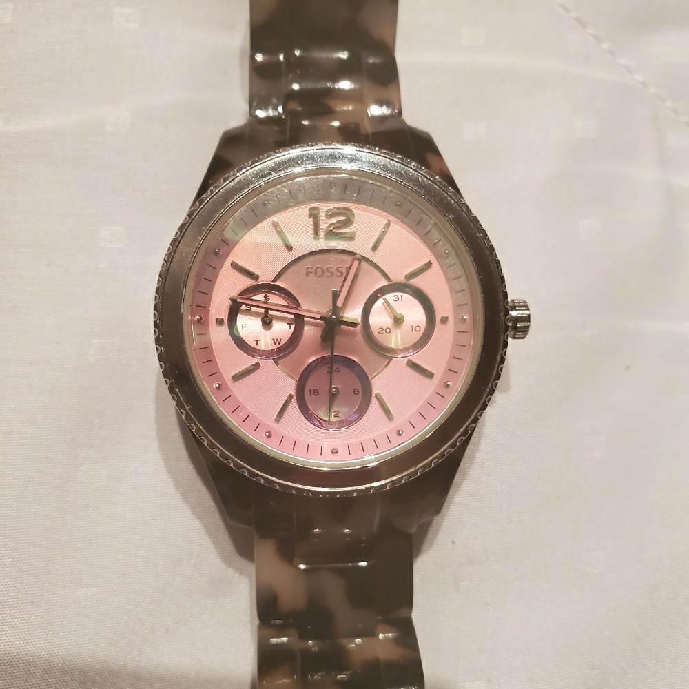 Fossil Watch - Picture 2 of 3